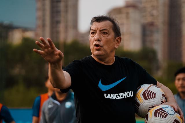 球速体育app-专访萨布利奇：坚信沧州队能反弹 特殊赛制大挑战